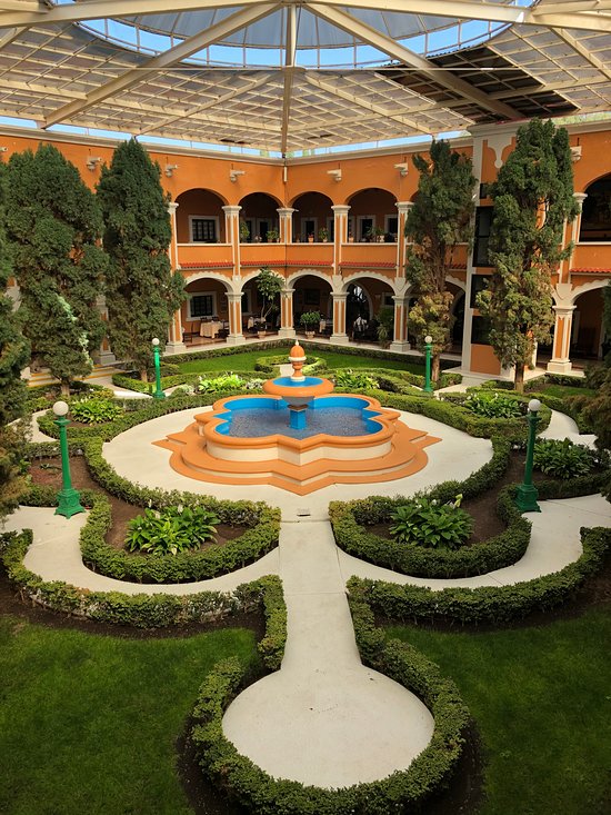 img hotel